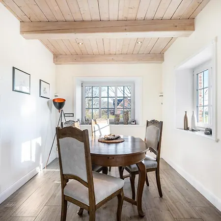 Luethjes Friesenhaus Holiday home